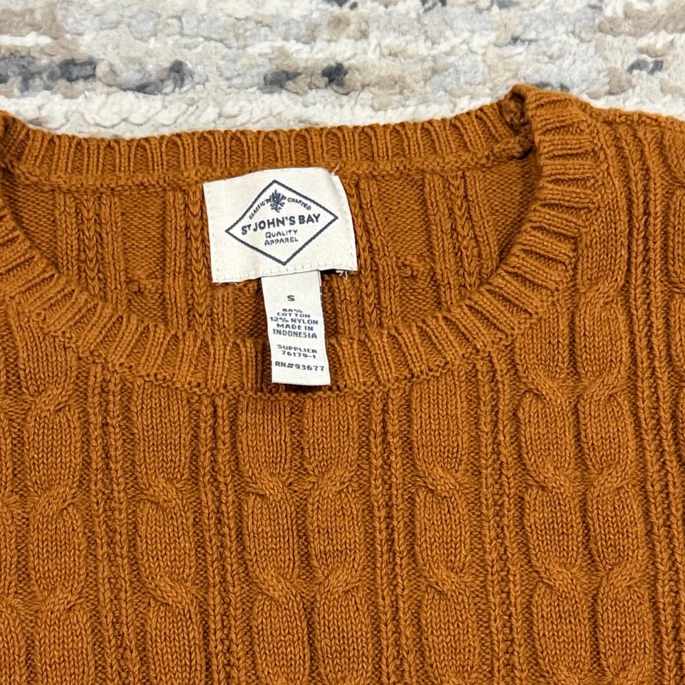 St. John's Bay Women's Crewneck Sweater - Picture 3 of 4